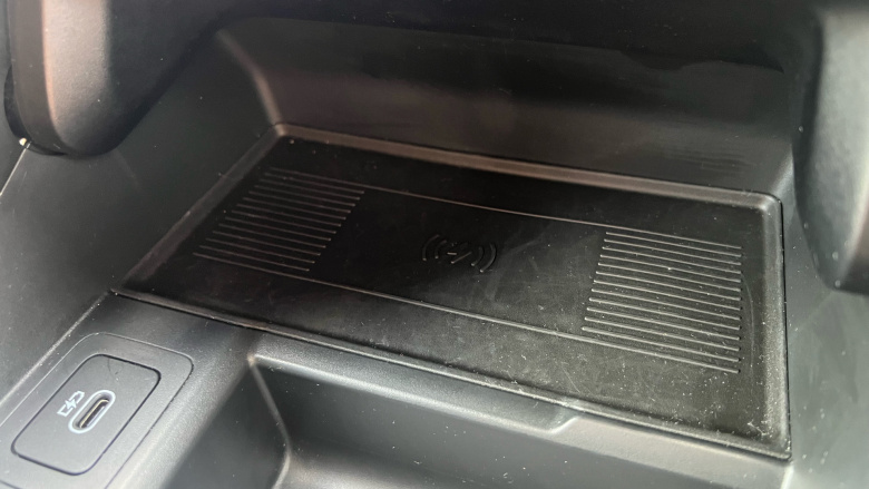 Land Rover Range Rover Evoque 2.0 D200 Dynamic SE 5dr Auto Diesel Hatchback